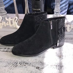 Gianni Bini Booties